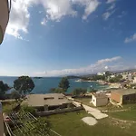 Meta Ksamil