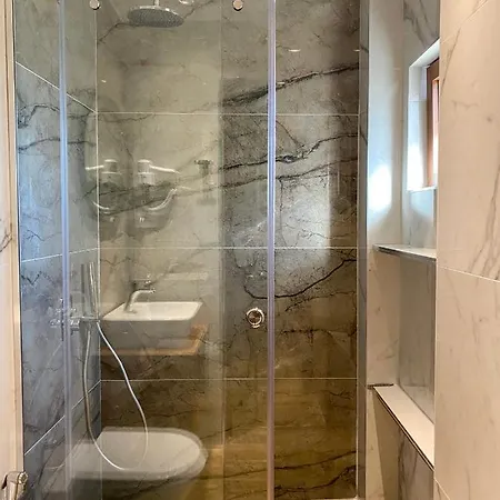 Hotel Meta 4*
