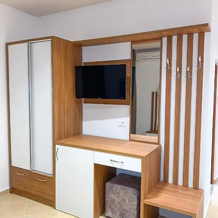 Meta Hotel Ksamil