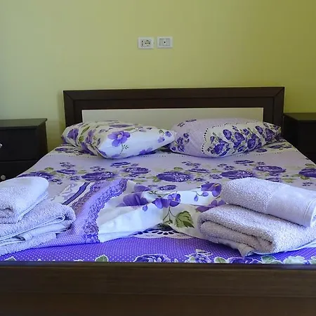 Meta Hotel
