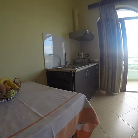 Meta Hotel Ksamil
